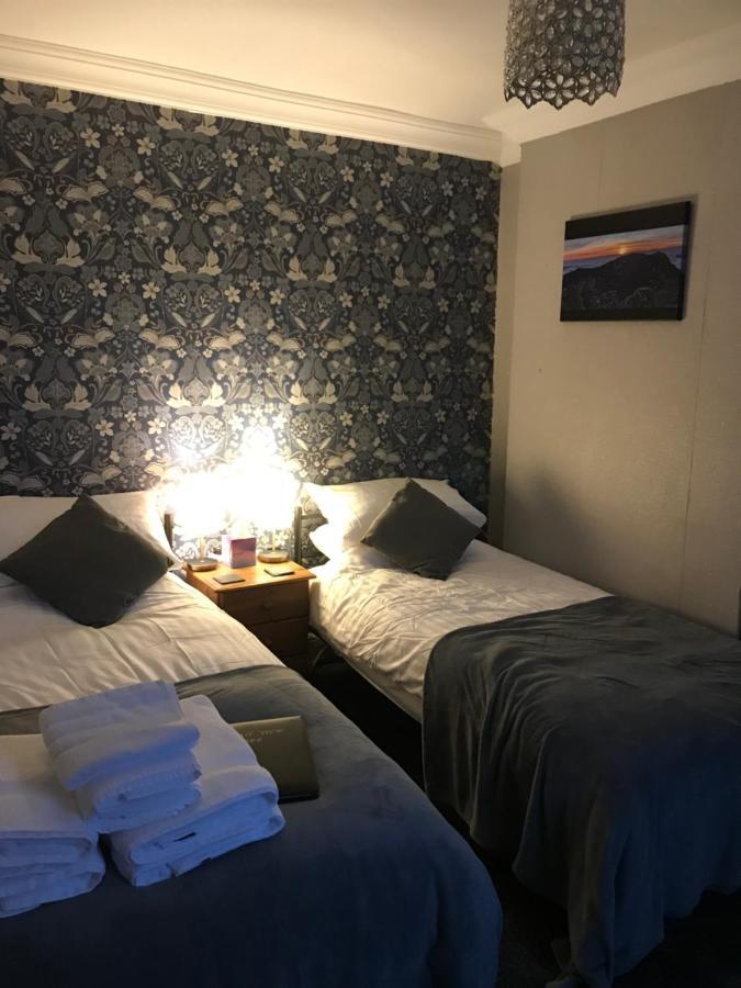 Dale View Bed & Breakfast Holmrook Luaran gambar