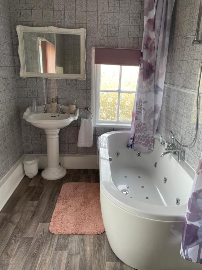 Dale View Bed & Breakfast Holmrook Luaran gambar